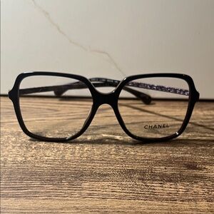 Authentic CHANEL burgundy Glasses with metal temples 3374-A c.1461
